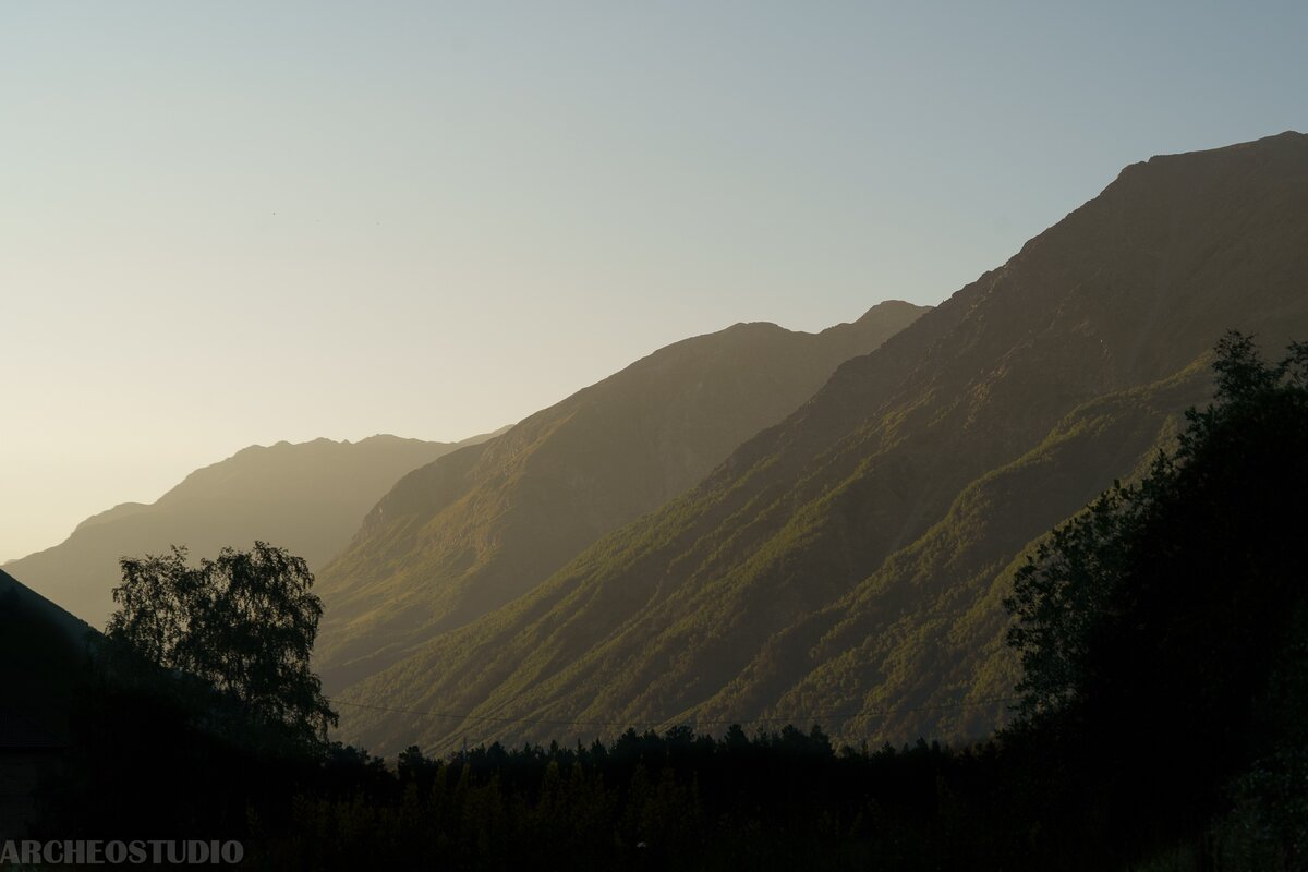 Утро в Баксанской долине