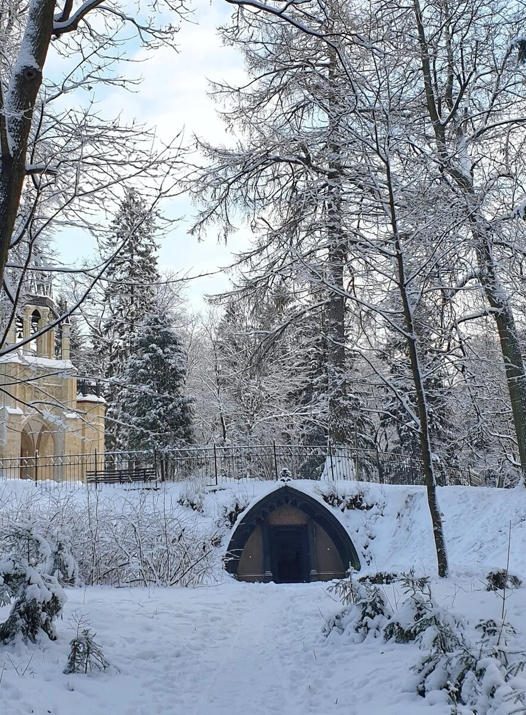 Склеп Полье