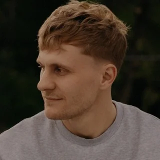 Организатор — Григорий