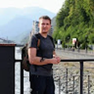 Организатор — Artem V.