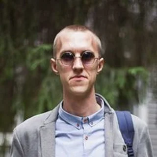Организатор — Дмитрий Емельянов